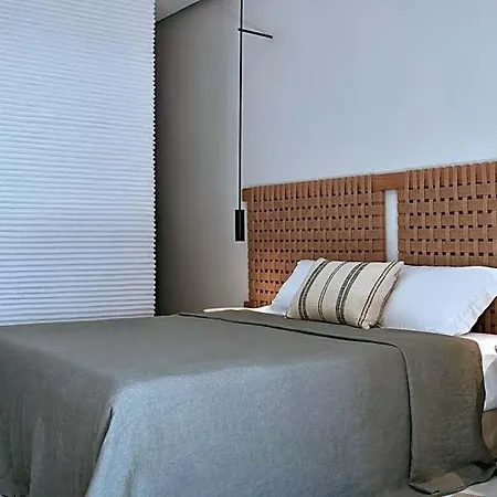 Archipelagos Hotel